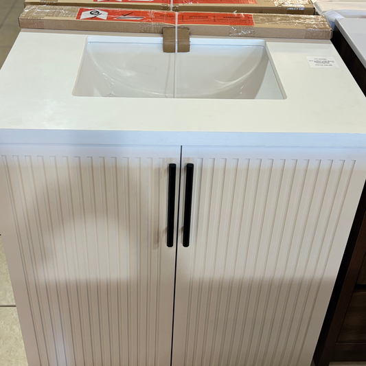 Milo 30"